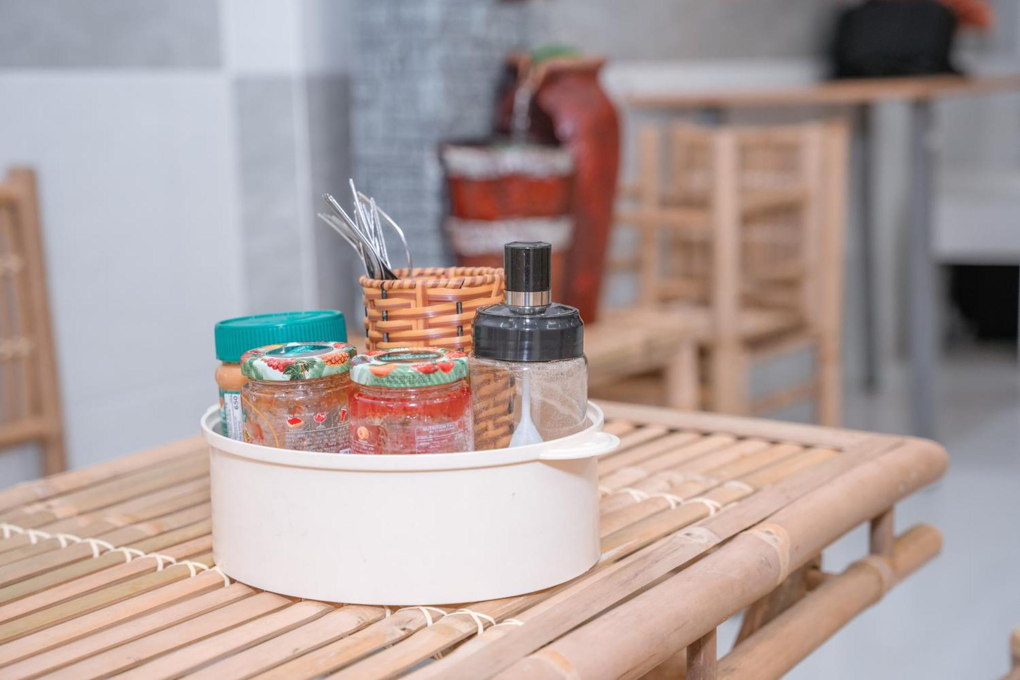 Aloha Saigon Premium By Local Travel Experts - Newly Opened, Less-touristy Location, Spacious Rooms, Glass Shower Bathroom, Free Breakfast & Walking Tour Auberge de jeunesse Hô Chi Minh-Ville